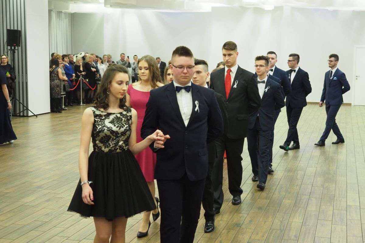 Studniówka 2018: Bal maturzystów V LO w hotelu In Between