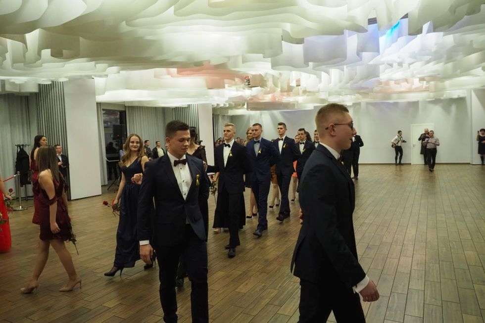  Studniówka 2018: Bal maturzystów V LO w hotelu In Between (zdjęcie 19) - Autor: Maciej Kaczanowski