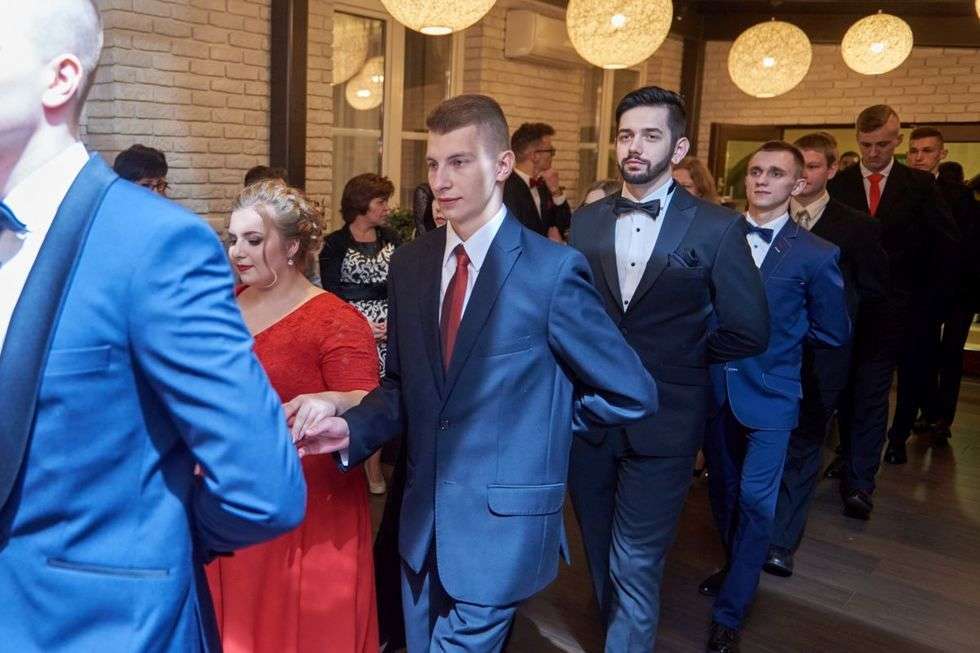  Studniówka 2018: Bal maturzystów VIII LO w hotelu Korona (zdjęcie 43) - Autor: Maciej Kaczanowski
