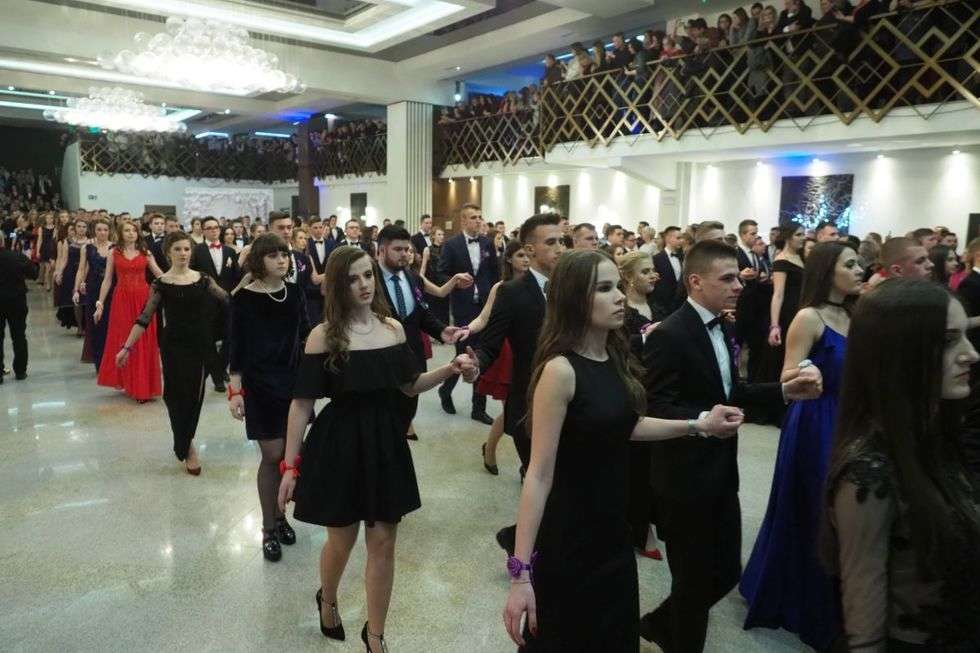  Studniówka 2018: Bal maturzystów IX LO w hotelu Luxor (zdjęcie 90) - Autor: Maciej Kaczanowski