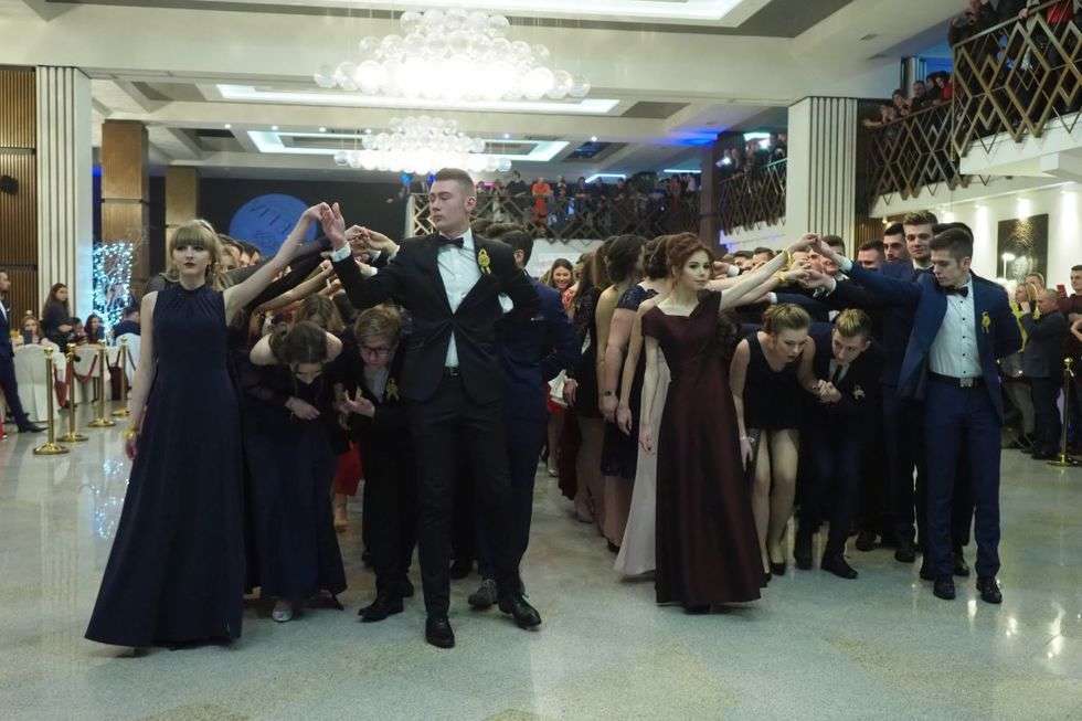  Studniówka 2018: Bal maturzystów IX LO w hotelu Luxor (zdjęcie 40) - Autor: Maciej Kaczanowski