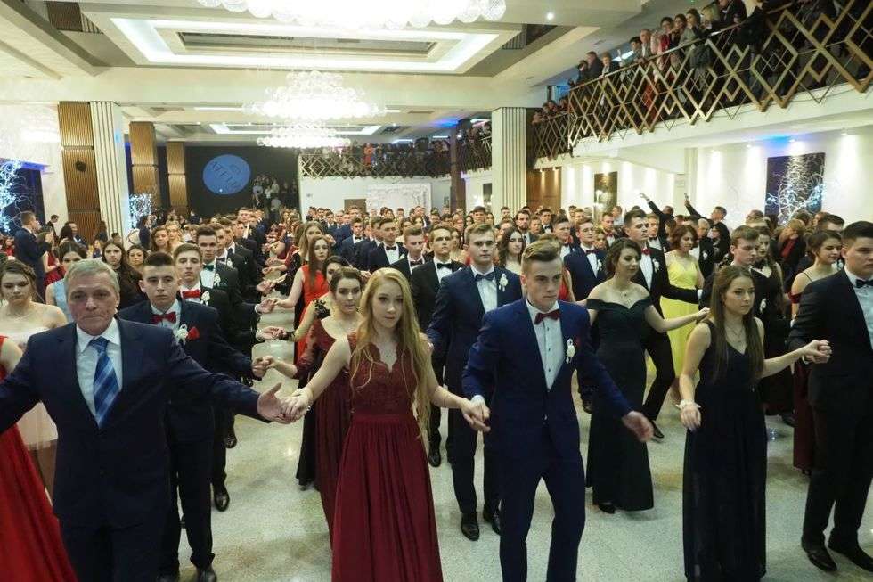  Studniówka 2018: Bal maturzystów IX LO w hotelu Luxor (zdjęcie 8) - Autor: Maciej Kaczanowski