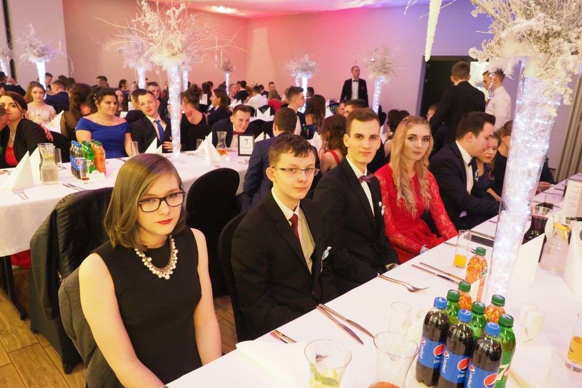 Studniówka 2018: Bal maturzystów PSBiG w hotelu In Between