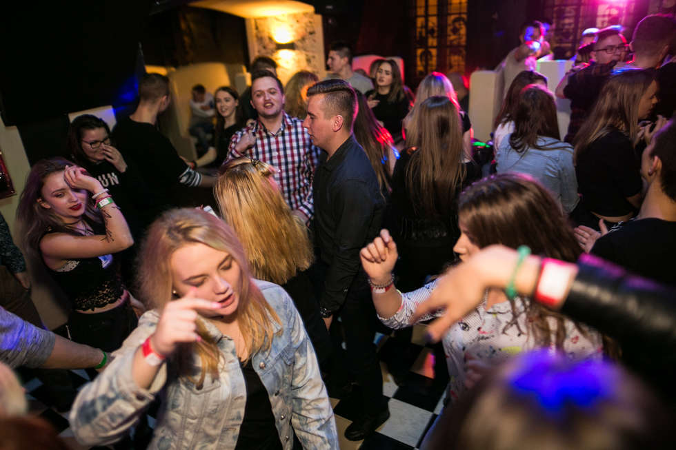  Impreza w klubie Retro w Zamościu (zdjęcie 6) - Autor: Kazimierz Chmiel