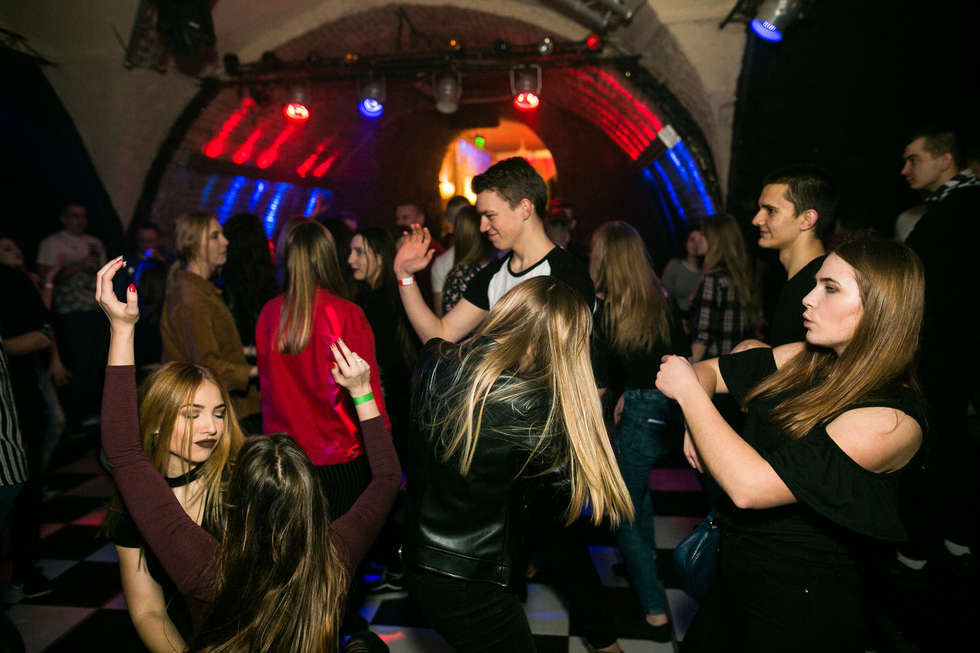  Impreza w klubie Retro w Zamościu (zdjęcie 14) - Autor: Kazimierz Chmiel