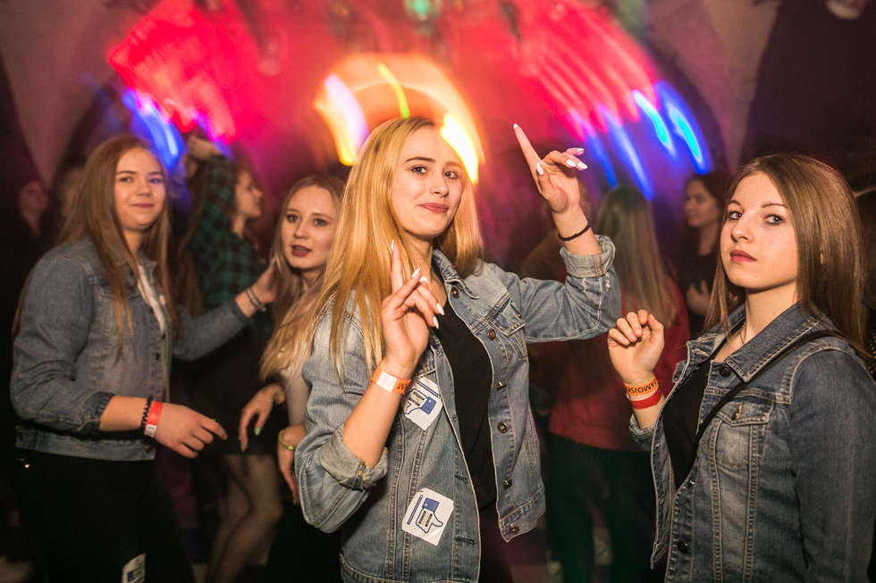  Impreza w klubie Retro w Zamościu (zdjęcie 3) - Autor: Kazimierz Chmiel