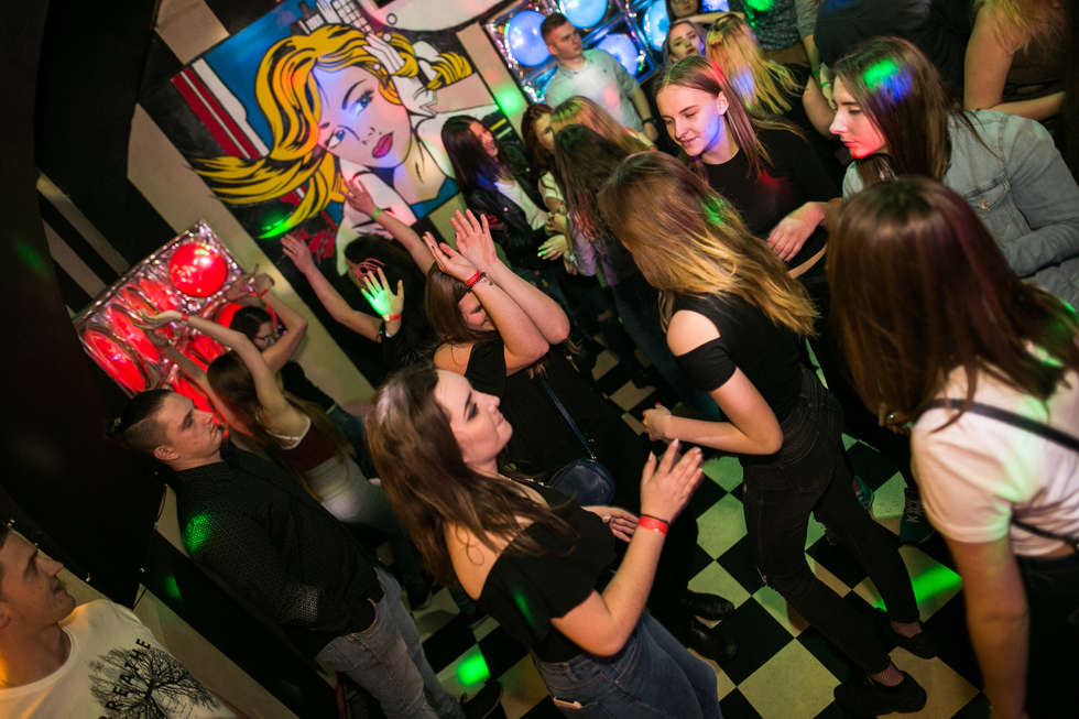  Impreza w klubie Retro w Zamościu (zdjęcie 2) - Autor: Kazimierz Chmiel
