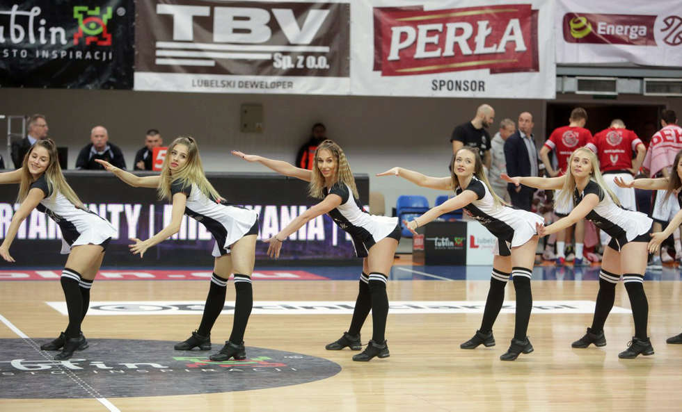  UDS Cheerleaders na meczu TBV Start – Asseco Gdynia (zdjęcie 17) - Autor: Wojciech Nieśpiałowski
