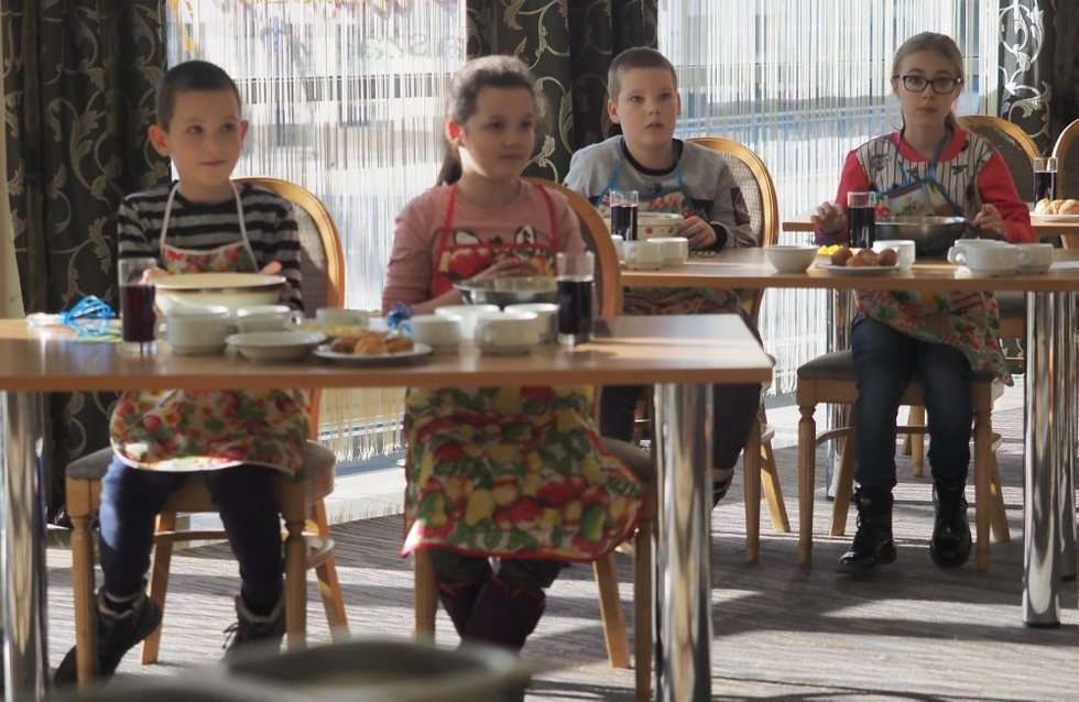  Warsztaty kulinarne dla dzieci w hotelu Victoria (zdjęcie 5) - Autor: Wojciech Nieśpiałowski