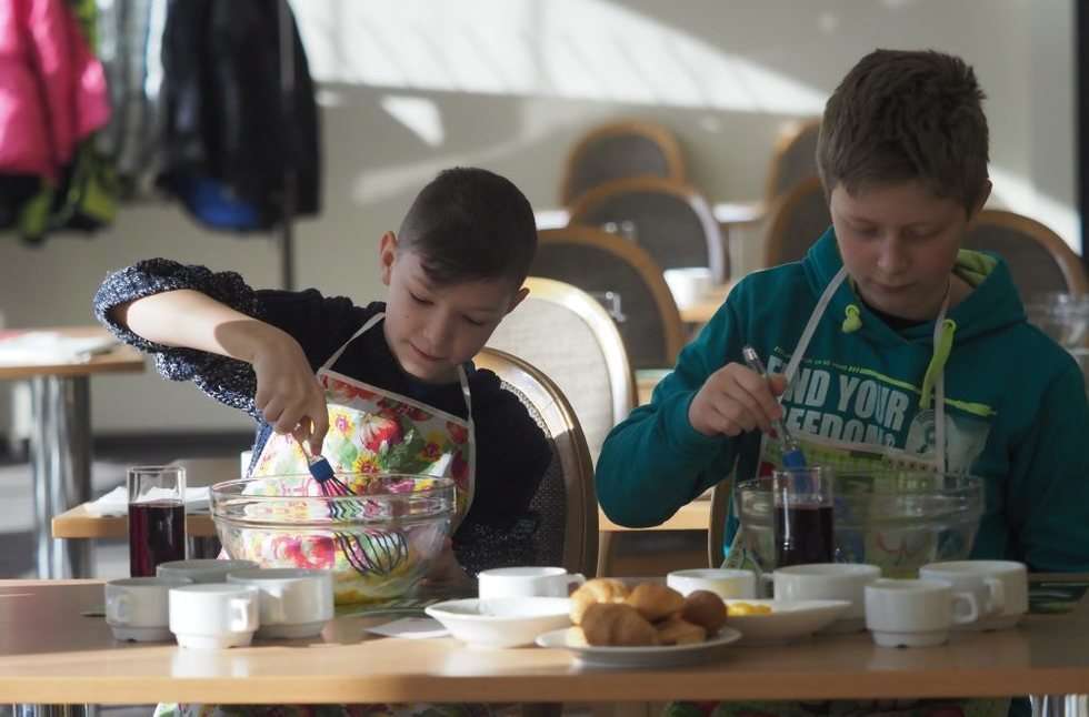  Warsztaty kulinarne dla dzieci w hotelu Victoria (zdjęcie 13) - Autor: Wojciech Nieśpiałowski