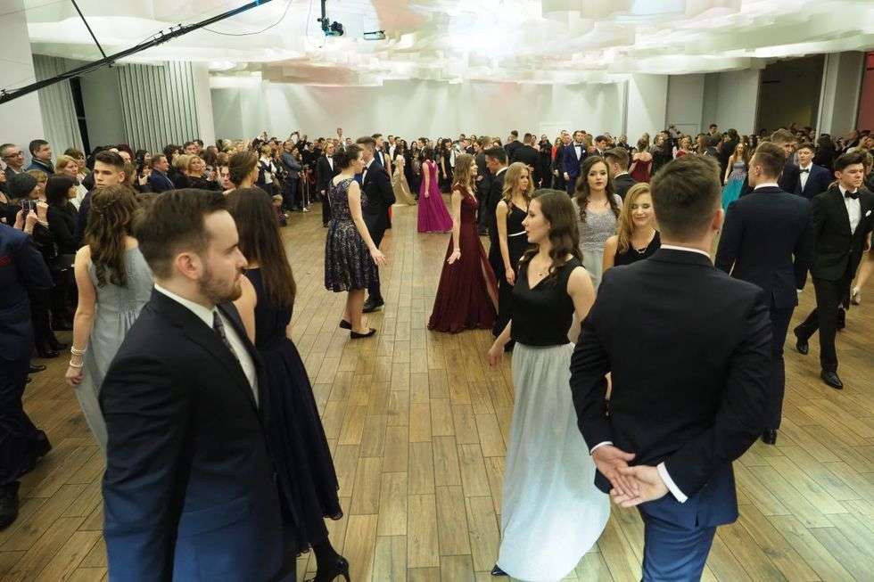 Studniówka 2018: Bal maturzystów III LO w hotelu In Between (zdjęcie 120) - Autor: Maciej Kaczanowski