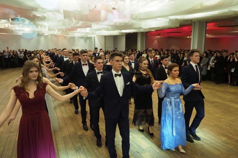  Studniówka 2018: Bal maturzystów III LO w hotelu In Between (zdjęcie 104) - Autor: Maciej Kaczanowski