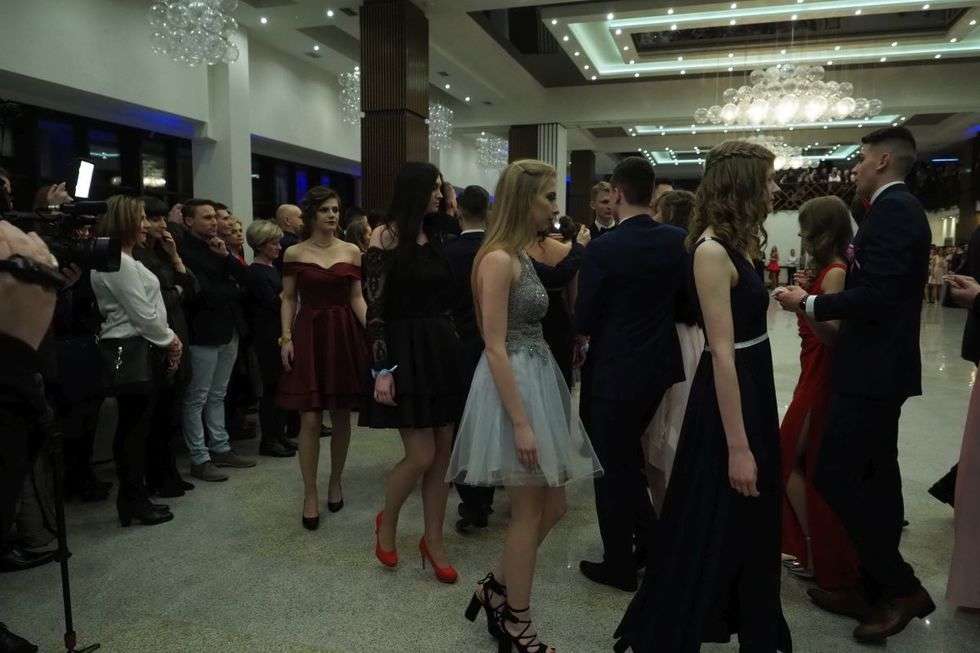  Studniówka 2018: Bal maturzystów XXIII LO w hotelu Luxor (zdjęcie 133) - Autor: Maciej Kaczanowski
