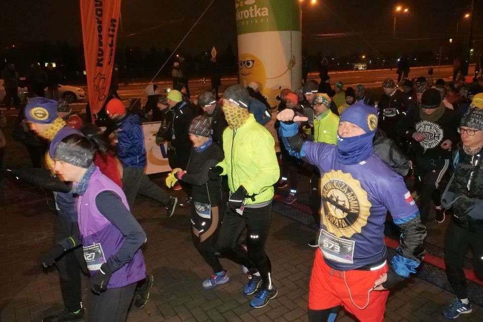  Nocna Trzecia Dycha do Maratonu (zdjęcie 15) - Autor: Maciej Kaczanowski