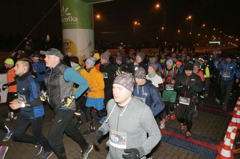  Nocna Trzecia Dycha do Maratonu (zdjęcie 25) - Autor: Maciej Kaczanowski