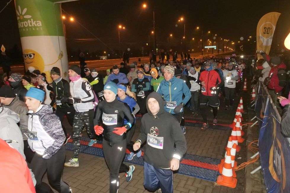  Nocna Trzecia Dycha do Maratonu (zdjęcie 12) - Autor: Maciej Kaczanowski