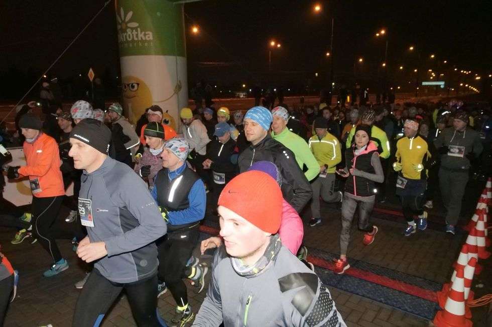  Nocna Trzecia Dycha do Maratonu (zdjęcie 26) - Autor: Maciej Kaczanowski