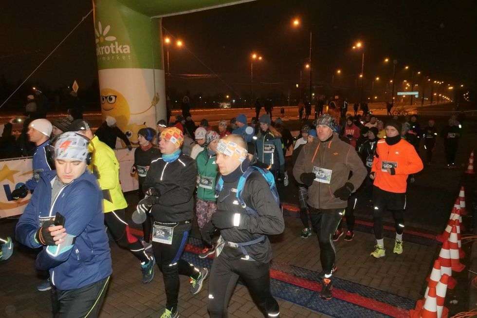  Nocna Trzecia Dycha do Maratonu (zdjęcie 3) - Autor: Maciej Kaczanowski