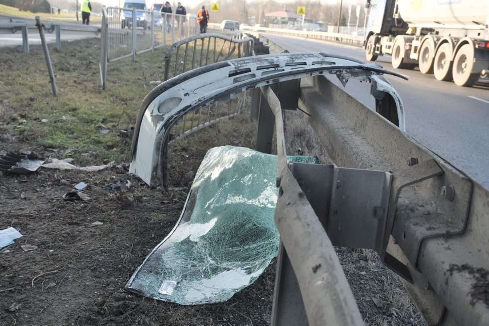  Wypadek na al. Tysiąclecia w Lublinie 19.02.2018 (zdjęcie 13) - Autor: Maciej Kaczanowski