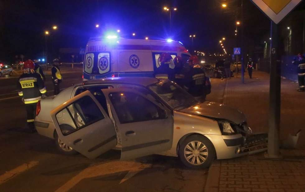  Lublin: Wypadek na ul. Wrotkowskiej (zdjęcie 9) - Autor: ŁM