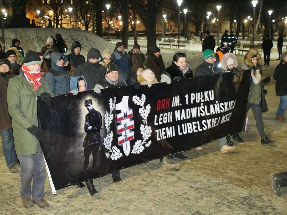  Narodowy Dzień Pamięci Żołnierzy Wyklętych: marsz ONR w Lublinie (zdjęcie 16) - Autor: Maciej Kaczanowski