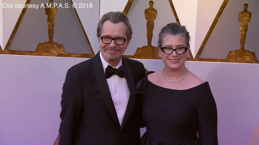  Oscary 2018: Kreacje gwiazd na czerwonym dywanie (zdjęcie 44) - Autor: Associated Press / x-news