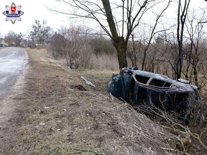 Dachowanie i pożar opla 