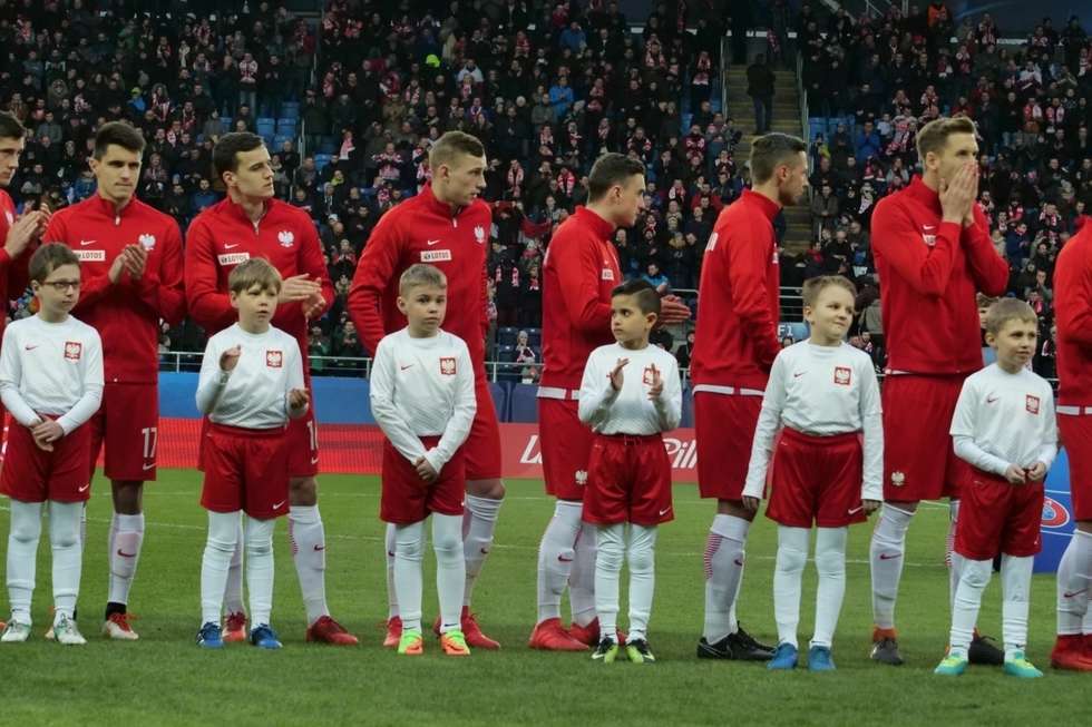  Mecz Polska - Litwa U21 na Arenie Lublin (zdjęcie 36) - Autor: Maciej Kaczanowski