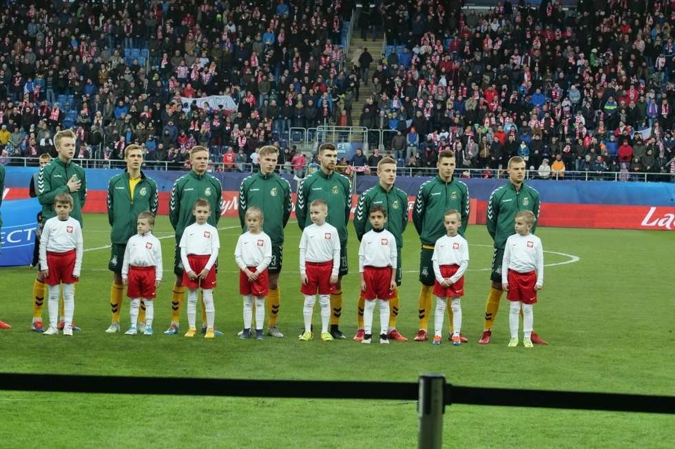  Mecz Polska - Litwa U21 na Arenie Lublin (zdjęcie 44) - Autor: Maciej Kaczanowski