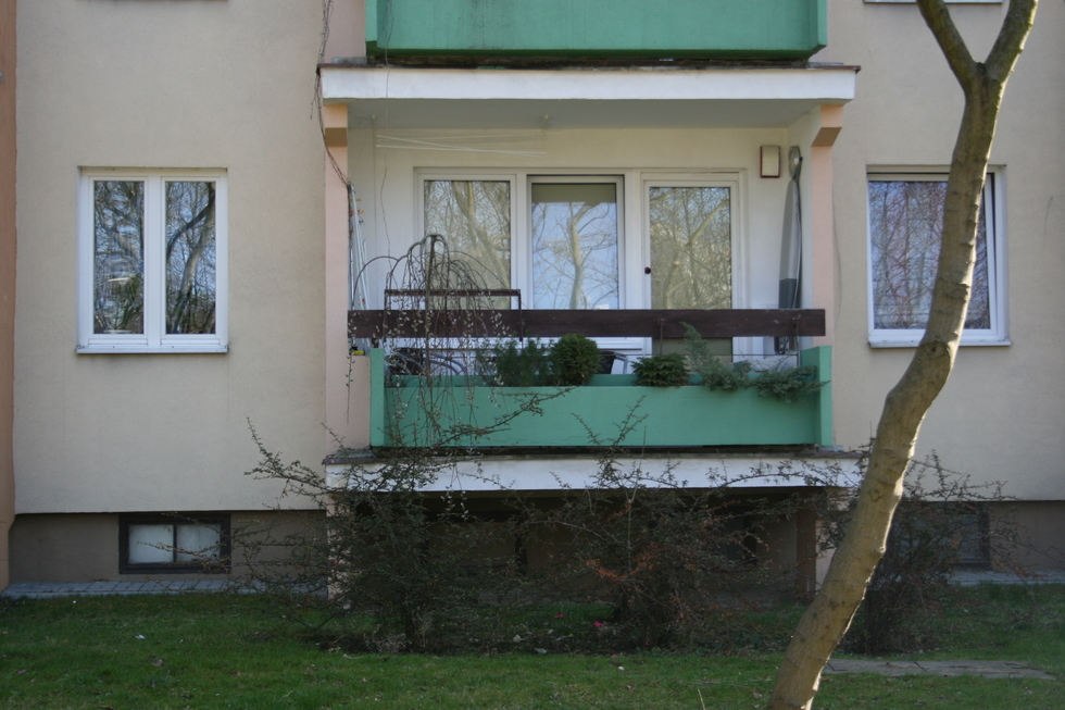  Ciała trzech osób w mieszkaniu przy ul. Lawinowej w Lublinie (zdjęcie 10) - Autor: Paweł Buczkowski