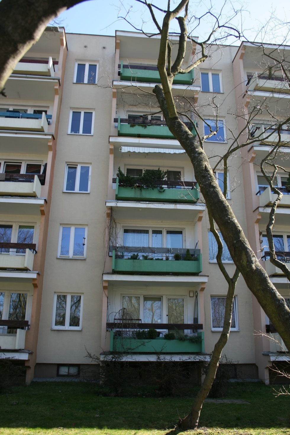  Ciała trzech osób w mieszkaniu przy ul. Lawinowej w Lublinie  - Autor: Paweł Buczkowski