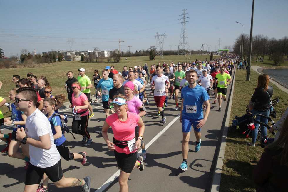  Lublin: Czwarta Dycha do Maratonu (zdjęcie 17) - Autor: Wojciech Nieśpiałowski