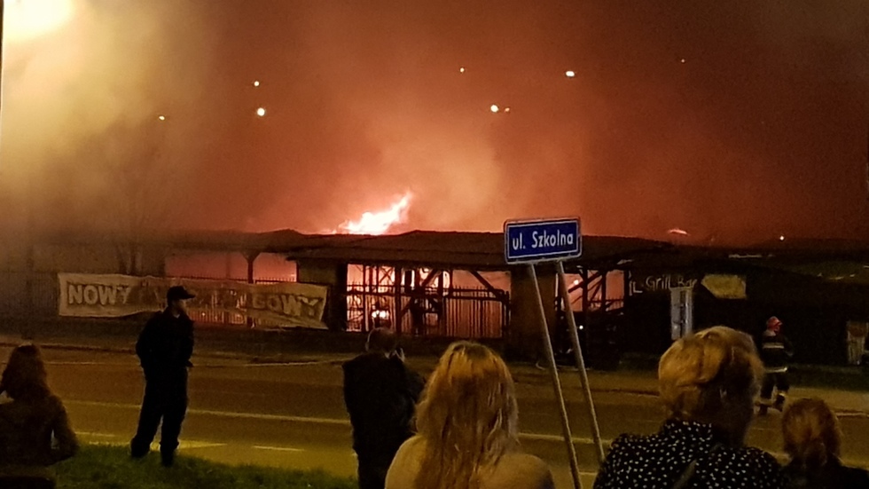  Pożar targu przy ulicy Ruskiej (zdjęcie 13) - Autor: Łukasz Dudkowski