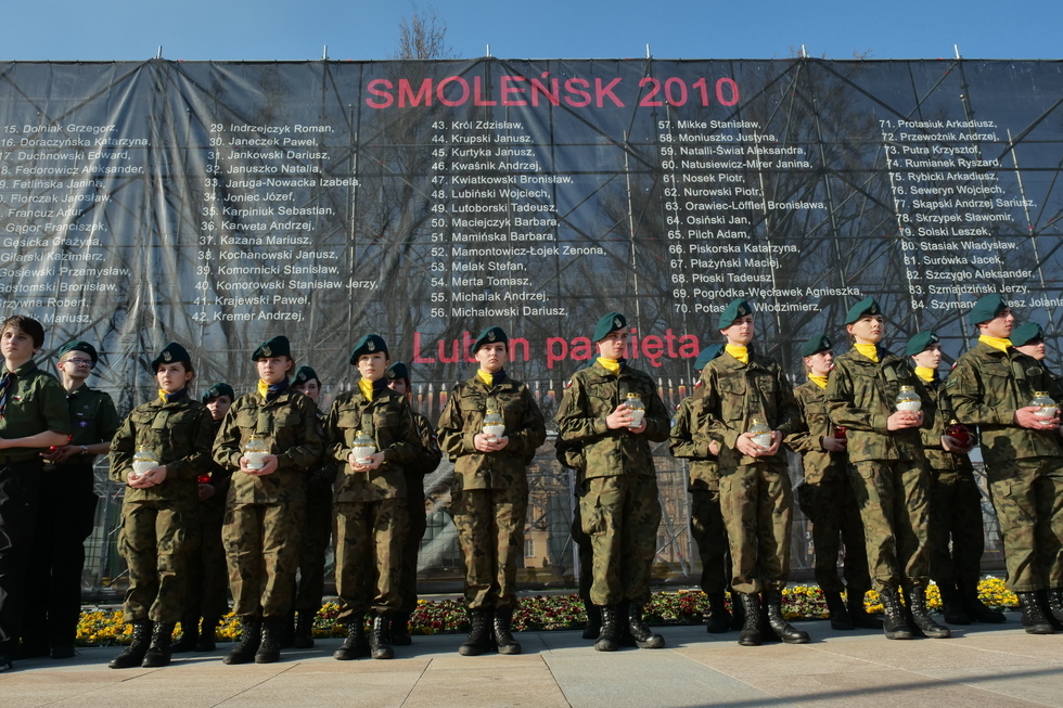  Obchody 8. rocznicy Katastrofy Smoleńskiej w Lublinie (zdjęcie 12) - Autor: Maciej Kaczanowski
