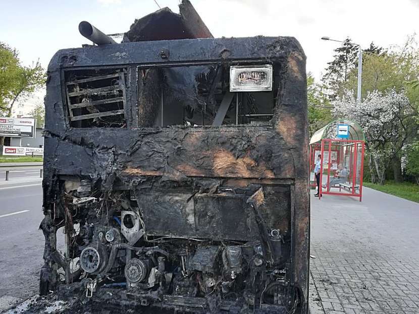  Pożar autobusu w Lublinie (zdjęcie 1) - Autor: Tomasz Maciuszczak