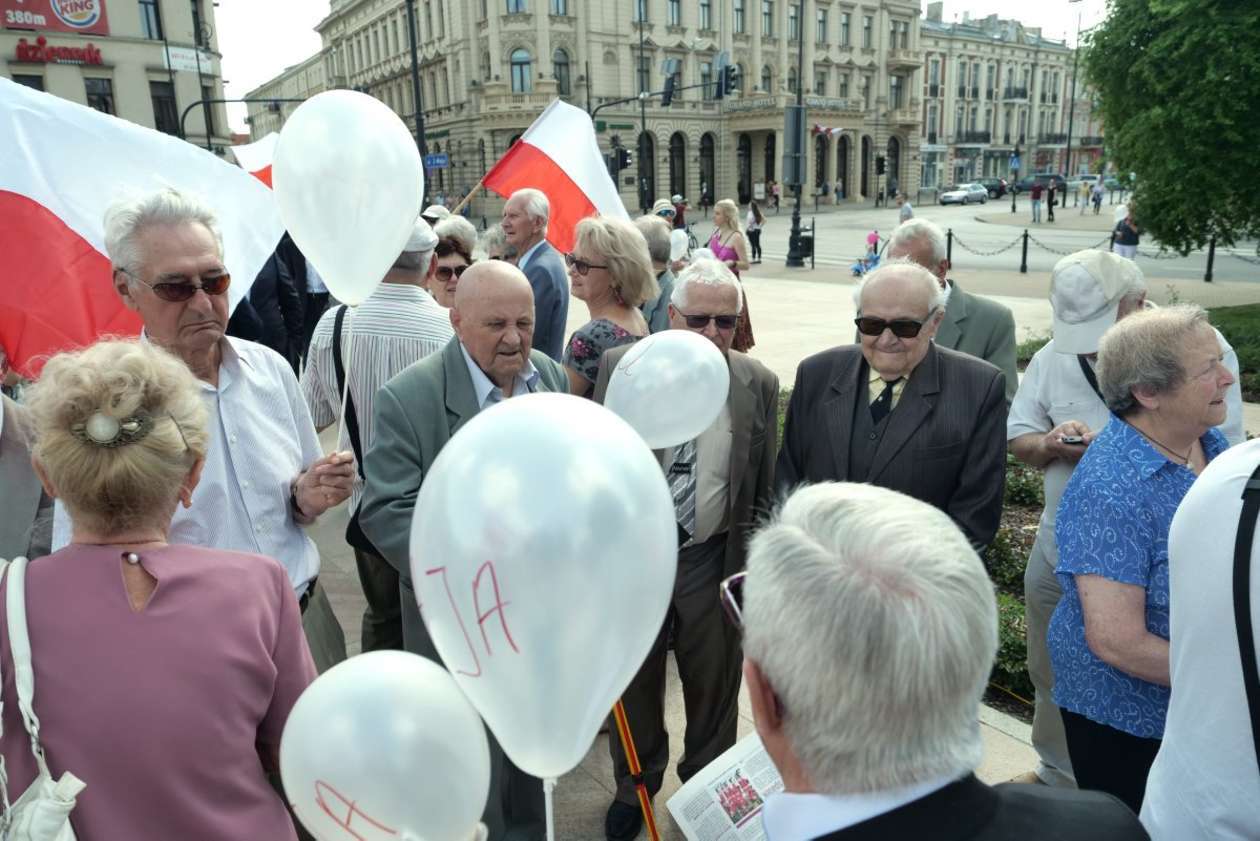  Obchody Święta Pracy w Lublinie (zdjęcie 2) - Autor: Maciej Kaczanowski