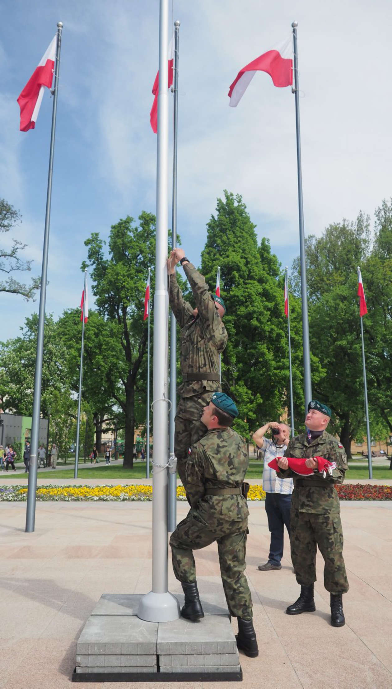  Dzień Flagi w Lublinie (zdjęcie 22) - Autor: Wojciech Nieśpiałowski