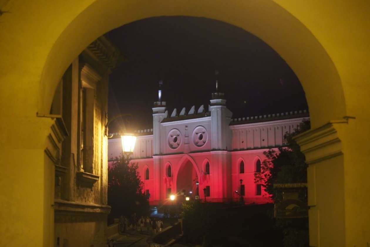  Biało - czerwony Lublin (zdjęcie 3) - Autor: Wojciech Nieśpiałowski