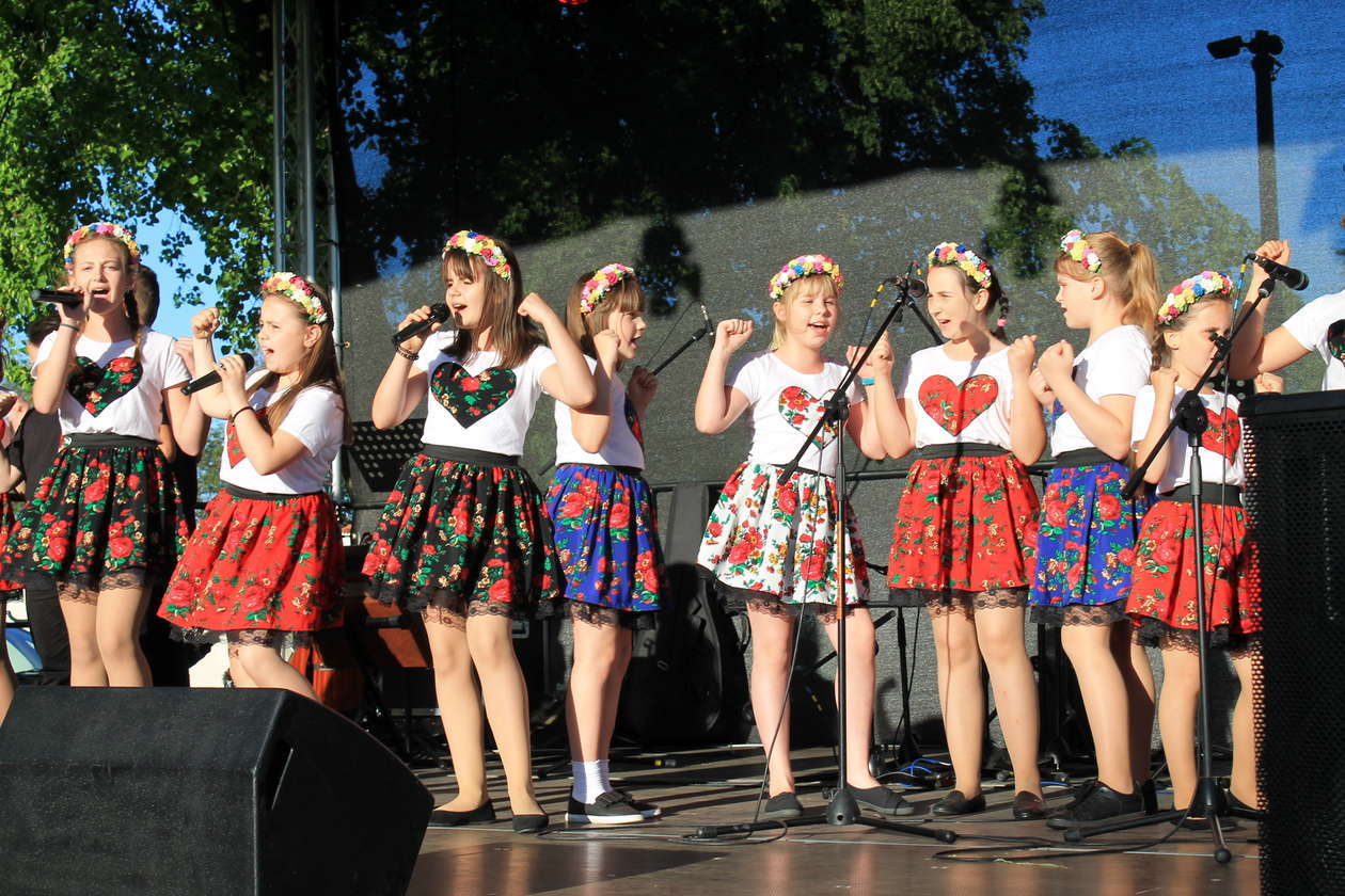  Festyn rodzinny w Gołębiu (zdjęcie 3) - Autor: Radosław Szczęch