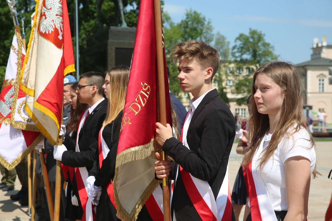 Narodowy Dzień Zwycięstwa. Uroczystość na pl. Litewskim w Lublinie (zdjęcie 9) - Autor: Łukasz Dudkowski