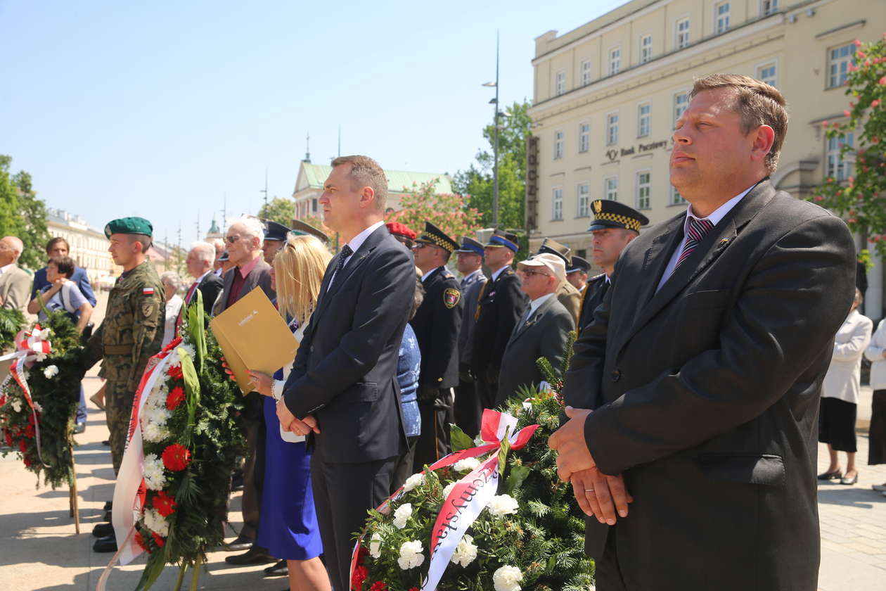  Narodowy Dzień Zwycięstwa. Uroczystość na pl. Litewskim w Lublinie (zdjęcie 13) - Autor: Łukasz Dudkowski