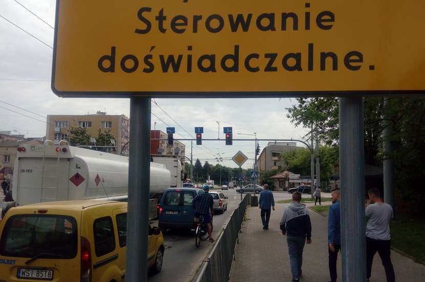 Sterowanie doświadczalne na skrzyżowaniu w centrum Lublina