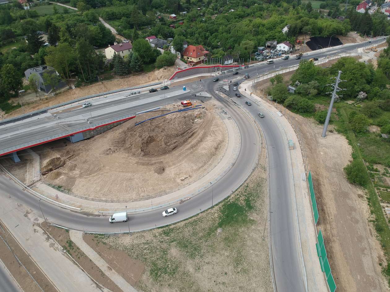  Nowy wiadukt na ul. Nałęczowskiej w Lublinie (zdjęcie 2) - Autor: Maciej Kaczanowski