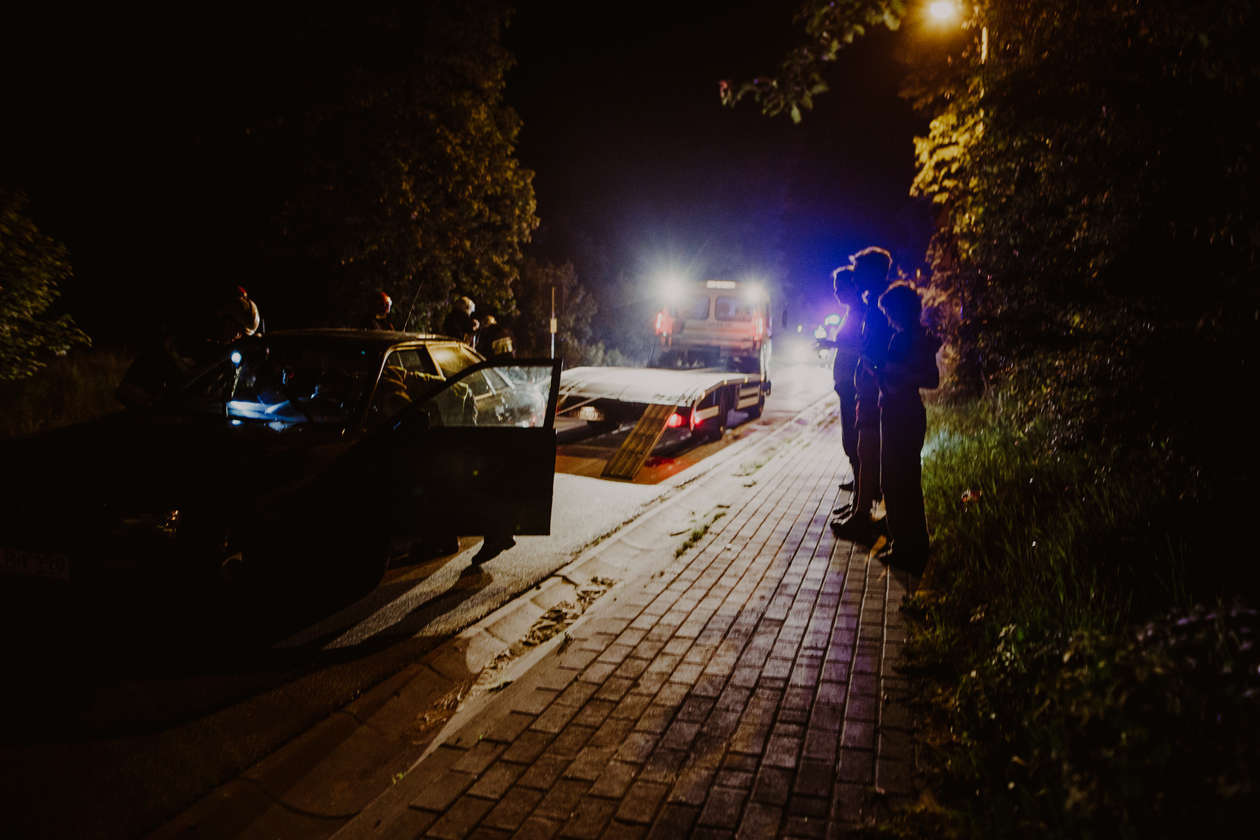  Zderzenie samochodów w miejscowości Łucka (zdjęcie 6) - Autor: Bartek Wójtowicz