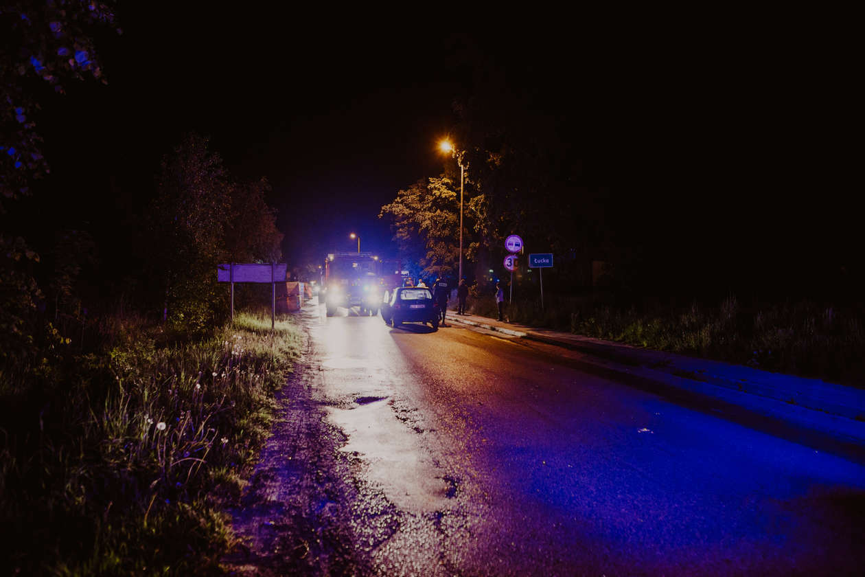 Zderzenie samochodów w miejscowości Łucka (zdjęcie 7) - Autor: Bartek Wójtowicz