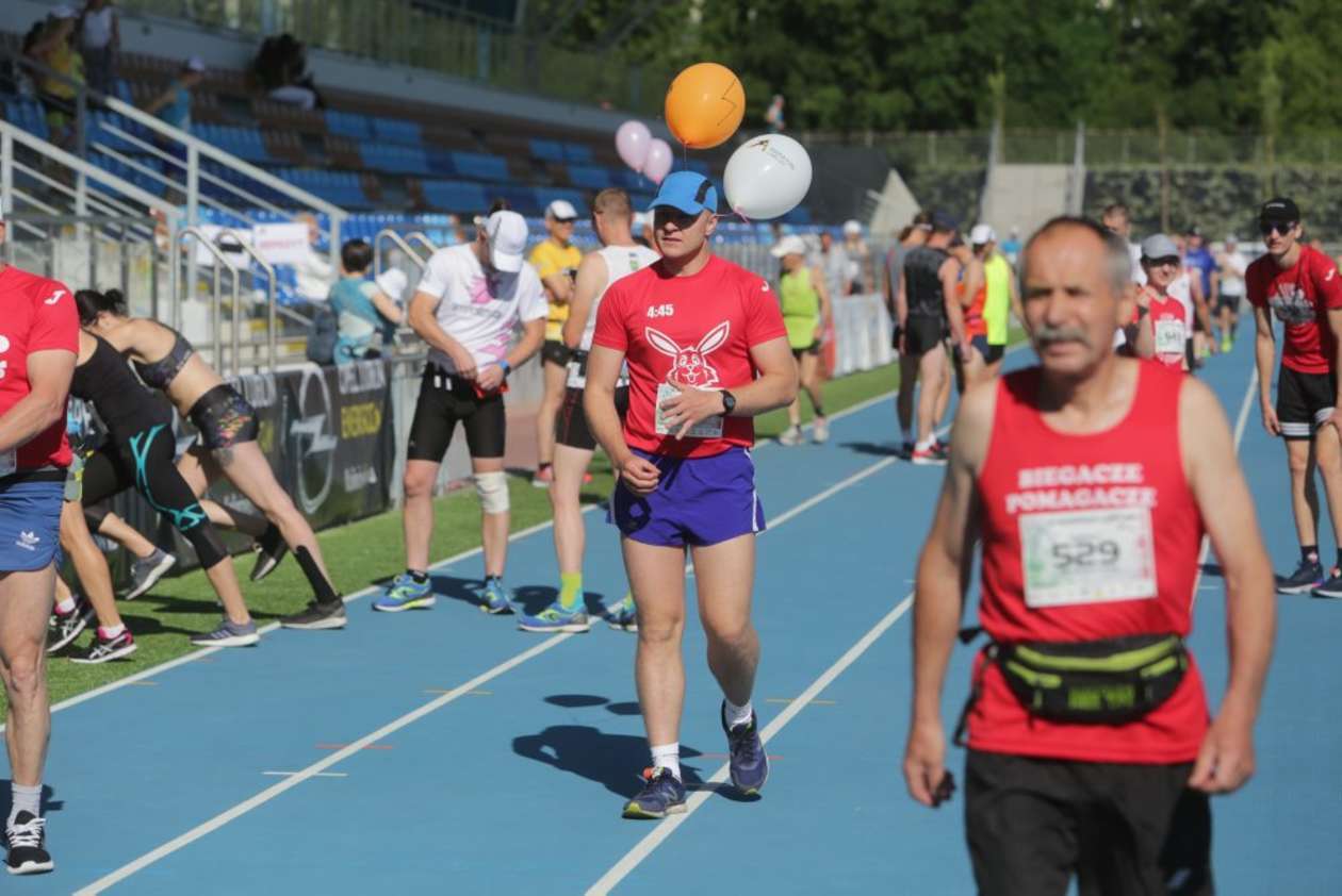  6. Maraton Lubelski i 3. Bieg Koziołka w Lublinie (zdjęcie 58) - Autor: Wojciech Nieśpiałowski