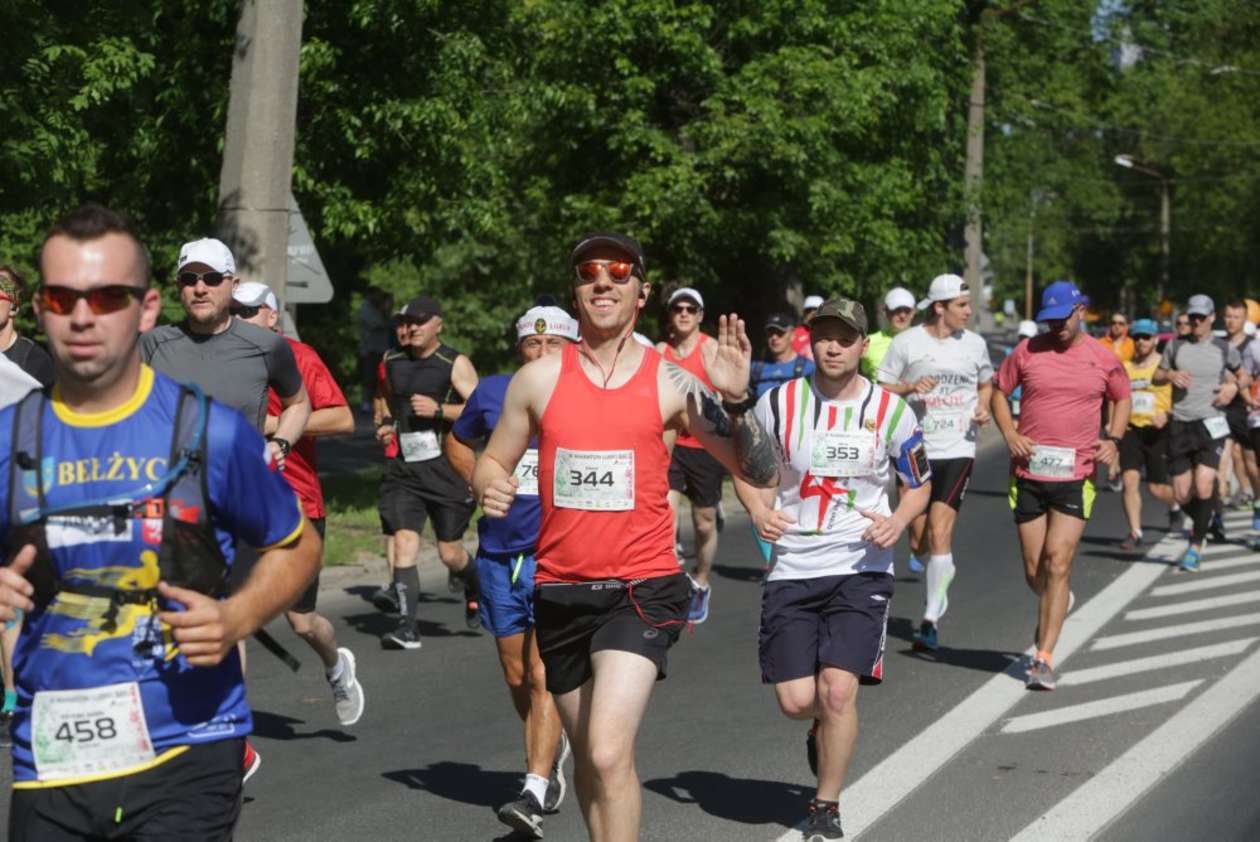  6. Maraton Lubelski i 3. Bieg Koziołka w Lublinie (zdjęcie 14) - Autor: Wojciech Nieśpiałowski