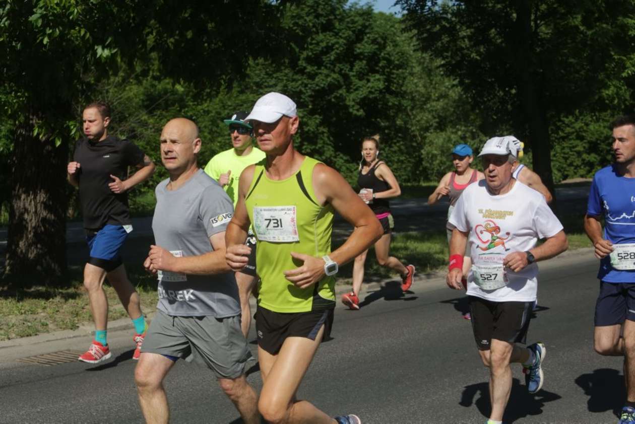  6. Maraton Lubelski i 3. Bieg Koziołka w Lublinie (zdjęcie 15) - Autor: Wojciech Nieśpiałowski