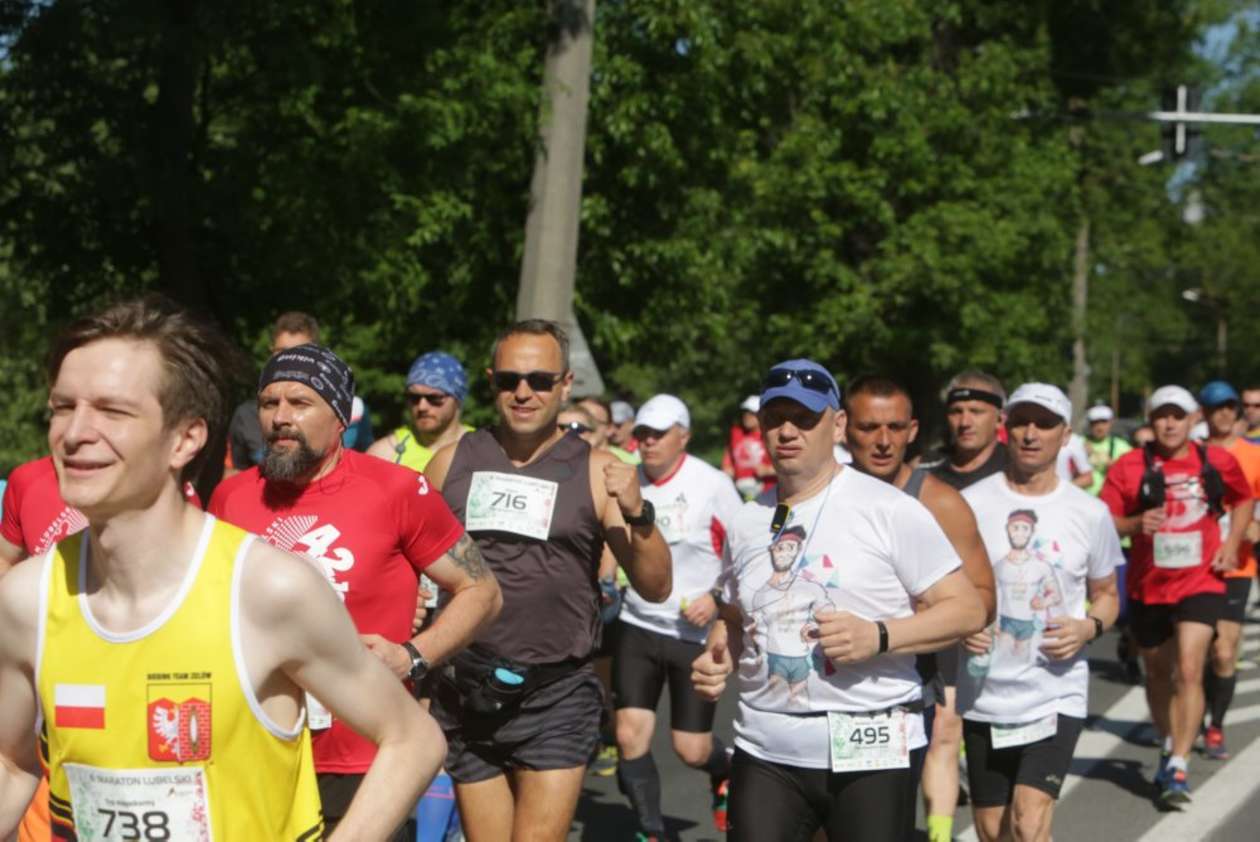  6. Maraton Lubelski i 3. Bieg Koziołka w Lublinie (zdjęcie 17) - Autor: Wojciech Nieśpiałowski