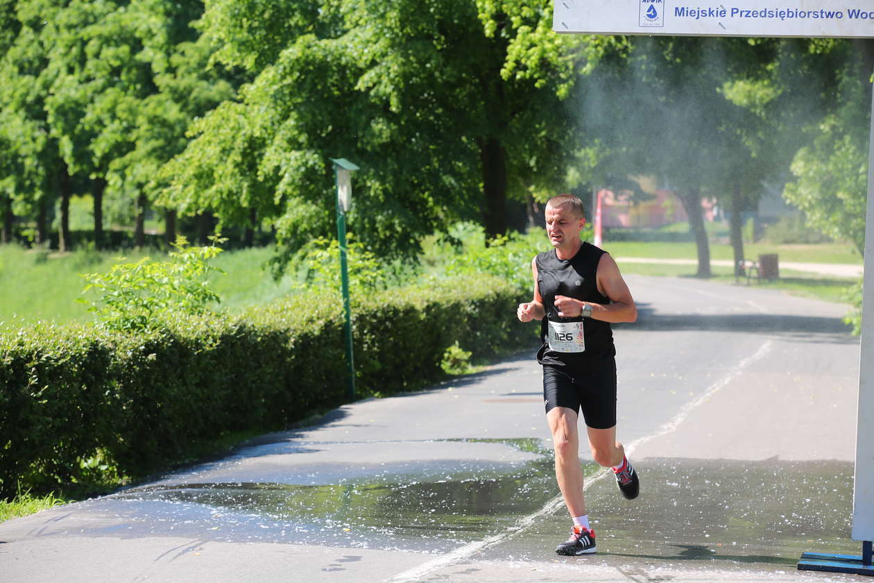  6. Maraton Lubelski i 3. Bieg Koziołka w Lublinie (zdjęcie 107) - Autor: Wojciech Nieśpiałowski